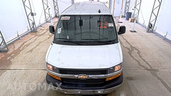 2025 Chevrolet Express 2500 Cargo Van 1WT 135.0" WB - miniatura 2
