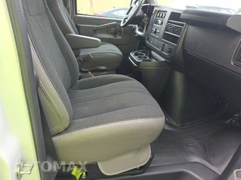 2025 Chevrolet Express 2500 Cargo Van 1WT 135.0" WB - miniatura 8