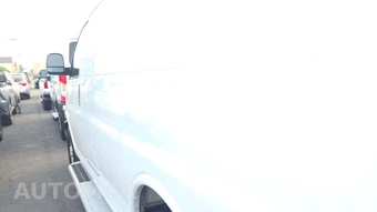 2025 Chevrolet Express 2500 Cargo Van 1WT 135.0" WB - miniatura 23