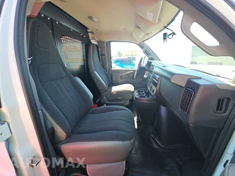 2025 Chevrolet Express 2500 Cargo Van 1WT 135.0" WB - miniatura 8