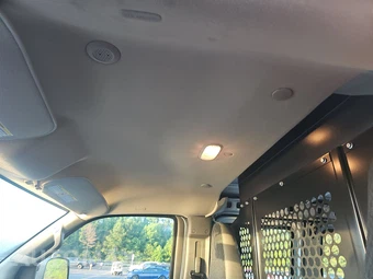 2025 Chevrolet Express 2500 Cargo Van 1WT 135.0" WB - miniatura 16