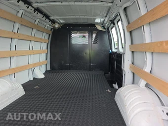 2025 Chevrolet Express 2500 Cargo Van 1WT 135.0" WB - miniatura 16