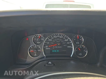 2025 Chevrolet Express 2500 Cargo Van 1WT 135.0" WB - miniatura 12