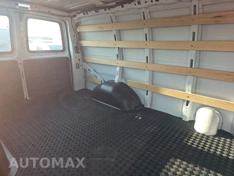 2025 Chevrolet Express 2500 Cargo Van 1WT 135.0" WB - miniatura 13