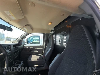 2025 Chevrolet Express 2500 Cargo Van 1WT 135.0" WB - miniatura 17