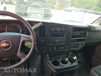 2025 Chevrolet Express 2500 Cargo Van 1WT 135.0" WB - miniatura 11