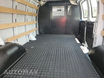2025 Chevrolet Express 2500 Cargo Van 1WT 135.0" WB - miniatura 15