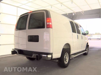 2025 Chevrolet Express 2500 Cargo Van 1WT 135.0" WB - miniatura 4
