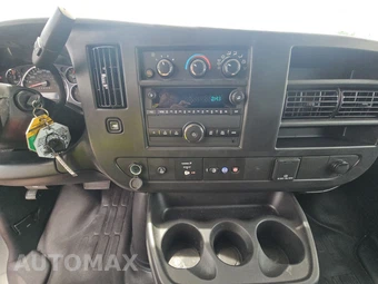 2025 Chevrolet Express 2500 Cargo Van 1WT 135.0" WB - miniatura 11