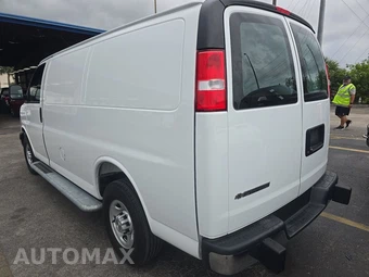 2025 Chevrolet Express 2500 Cargo Van 1WT 135.0" WB - miniatura 6