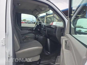 2025 Chevrolet Express 2500 Cargo Van 1WT 135.0" WB - miniatura 8