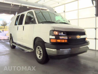 2025 Chevrolet Express 2500 Cargo Van 1WT 135.0" WB - miniatura 3
