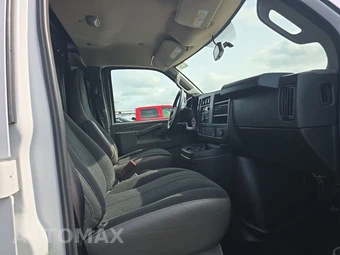 2025 Chevrolet Express 2500 Cargo Van 1WT 135.0" WB - miniatura 8