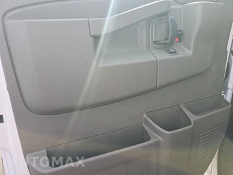 2025 Chevrolet Express 2500 Cargo Van 1WT 135.0" WB - miniatura 9