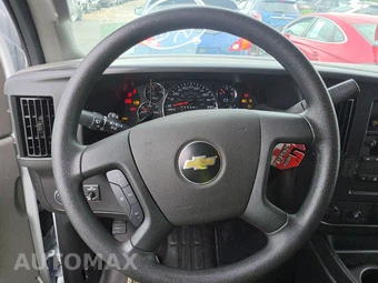 2025 Chevrolet Express 2500 Cargo Van 1WT 135.0" WB - miniatura 10