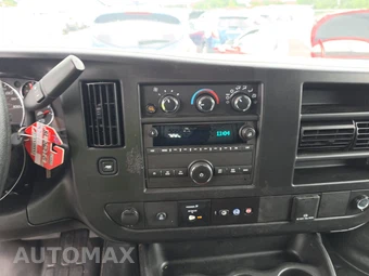 2025 Chevrolet Express 2500 Cargo Van 1WT 135.0" WB - miniatura 11