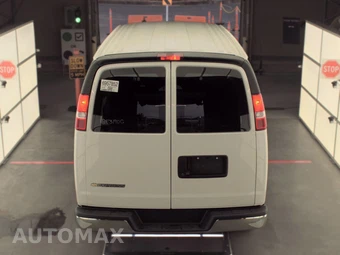 2025 Chevrolet Express 2500 Cargo Van 1WT 135.0" WB - miniatura 5