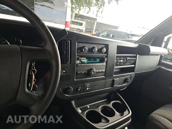 2025 Chevrolet Express 2500 Cargo Van 1WT 135.0" WB - miniatura 11