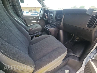 2025 Chevrolet Express 2500 Cargo Van 1WT 135.0" WB - miniatura 8