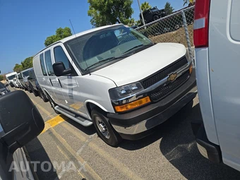 2025 Chevrolet Express 2500 Cargo Van 1WT 135.0" WB - miniatura 3