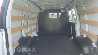 2025 Chevrolet Express 2500 Cargo Van 1WT 135.0" WB - miniatura 25
