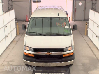 2025 Chevrolet Express 2500 Cargo Van 1WT 135.0" WB - miniatura 2