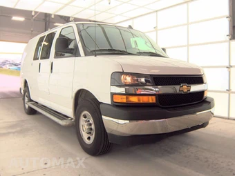 2025 Chevrolet Express 2500 Cargo Van 1WT 135.0" WB - miniatura 3