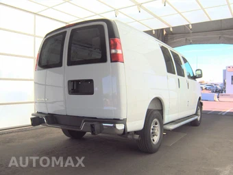 2025 Chevrolet Express 2500 Cargo Van 1WT 135.0" WB - miniatura 4