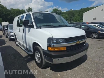 2025 Chevrolet Express 2500 Cargo Van 1WT 135.0" WB - miniatura 3