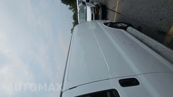 2025 Chevrolet Express 2500 Cargo Van 1WT 135.0" WB - miniatura 19