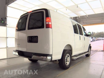 2025 Chevrolet Express 2500 Cargo Van 1WT 135.0" WB - miniatura 4