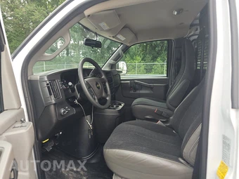 2025 Chevrolet Express 2500 Cargo Van 1WT 135.0" WB - miniatura 7