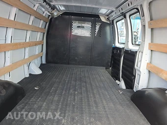 2025 Chevrolet Express 2500 Cargo Van 1WT 135.0" WB - miniatura 15