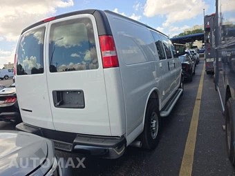 2025 Chevrolet Express 2500 Cargo Van 1WT 135.0" WB - miniatura 4