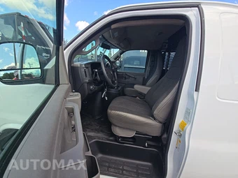 2025 Chevrolet Express 2500 Cargo Van 1WT 135.0" WB - miniatura 7