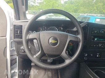 2025 Chevrolet Express 2500 Cargo Van 1WT 135.0" WB - miniatura 10