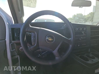2025 Chevrolet Express 2500 Cargo Van 1WT 135.0" WB - miniatura 10