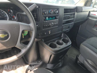 2025 Chevrolet Express 2500 Cargo Van 1WT 135.0" WB - miniatura 11