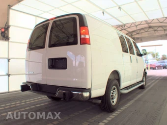 2025 Chevrolet Express 2500 Cargo Van 1WT 135.0" WB - miniatura 4