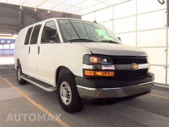2025 Chevrolet Express 2500 Cargo Van 1WT 135.0" WB - miniatura 3