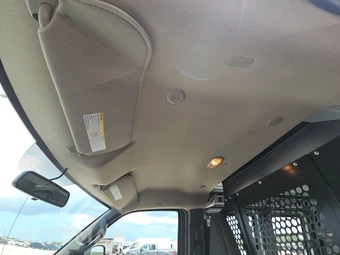 2025 Chevrolet Express 2500 Cargo Van 1WT 135.0" WB - miniatura 18