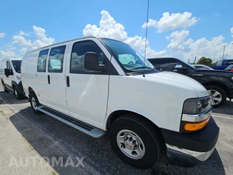 2025 Chevrolet Express 2500 Cargo Van 1WT 135.0" WB - miniatura 3