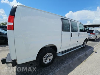 2025 Chevrolet Express 2500 Cargo Van 1WT 135.0" WB - miniatura 4