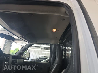2025 Chevrolet Express 2500 Cargo Van 1WT 135.0" WB - miniatura 17