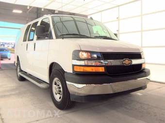 2025 Chevrolet Express 2500 Cargo Van 1WT 135.0" WB - miniatura 3