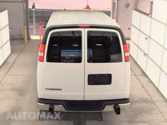 2025 Chevrolet Express 2500 Cargo Van 1WT 135.0" WB - miniatura 5