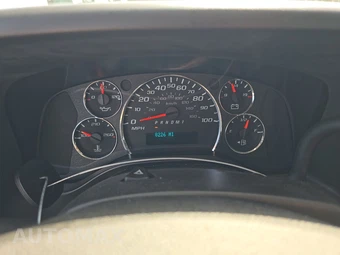 2025 Chevrolet Express 2500 Cargo Van 1WT 135.0" WB - miniatura 12