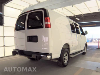 2025 Chevrolet Express 2500 Cargo Van 1WT 135.0" WB - miniatura 4