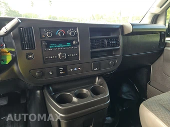 2025 Chevrolet Express 2500 Cargo Van 1WT 135.0" WB - miniatura 11
