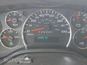2025 Chevrolet Express 2500 Cargo Van 1WT 135.0" WB - miniatura 12